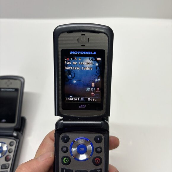 (2) Two Motorola Nextel i576 Walkie Talkies w/ Direct Talk and Enhanced Privacy - Picture 3 of 16